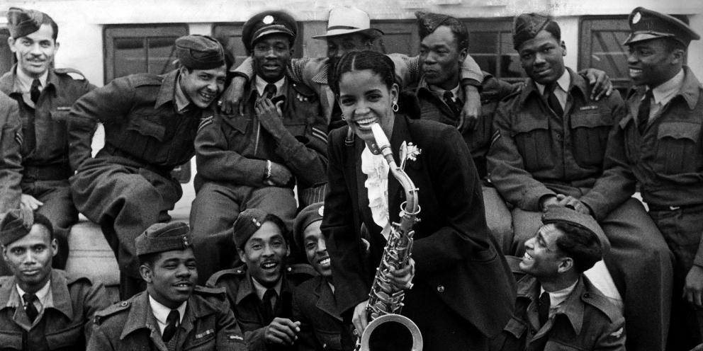 Arrival: boat-making workshops at City Hall